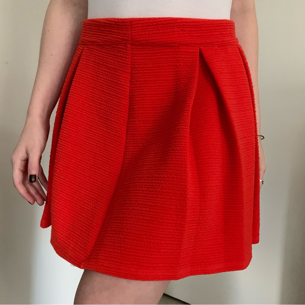 Forever 21 Red Orange Skater Textured Pleated Mini Skirt Swiftie Summer Preppy